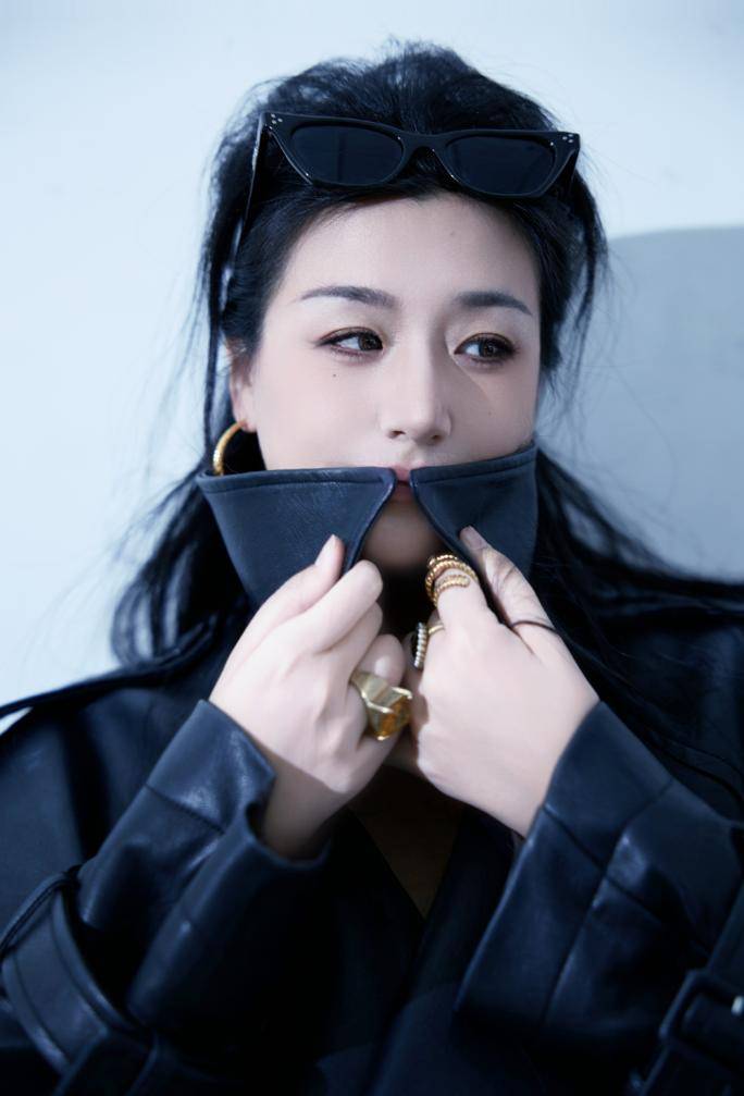 從《超級(jí)演說家》到《中國企業(yè)家年度峰會(huì)》 譚倩倩的品牌營銷策略解析